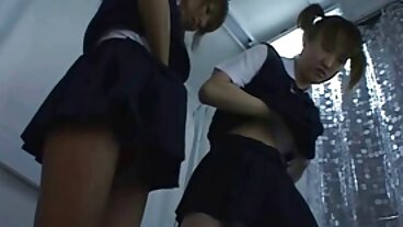 బస్టీ MILF ఆర్డర్లు Manmeat హోమ్ డెలివరీ తెలుగు సెక్స్ ఫిలిం వేయండి